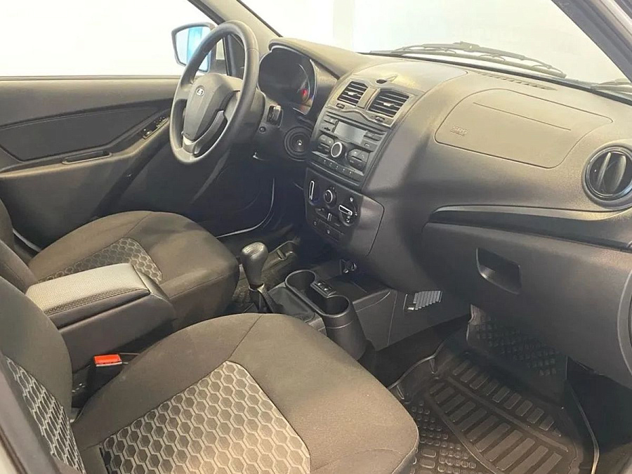 Lada (ВАЗ) , 2023г., передний привод, механика