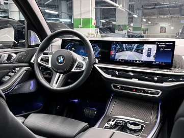 BMW X7, 2024г, полный привод, автомат