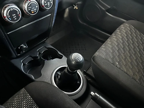 Suzuki SX4, 2008г, передний привод, механика