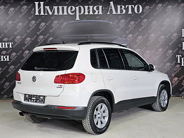 Volkswagen Tiguan, 2013г, передний привод, робот
