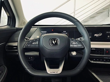 Changan UNI-T, 2023г., передний привод, робот