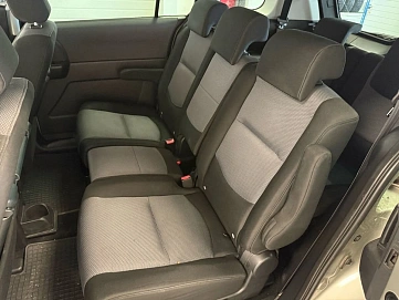 Mazda 5, 2007г, передний привод, механика