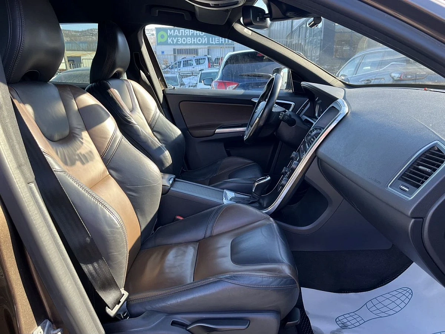 Volvo XC60, 2014г., полный привод, автомат