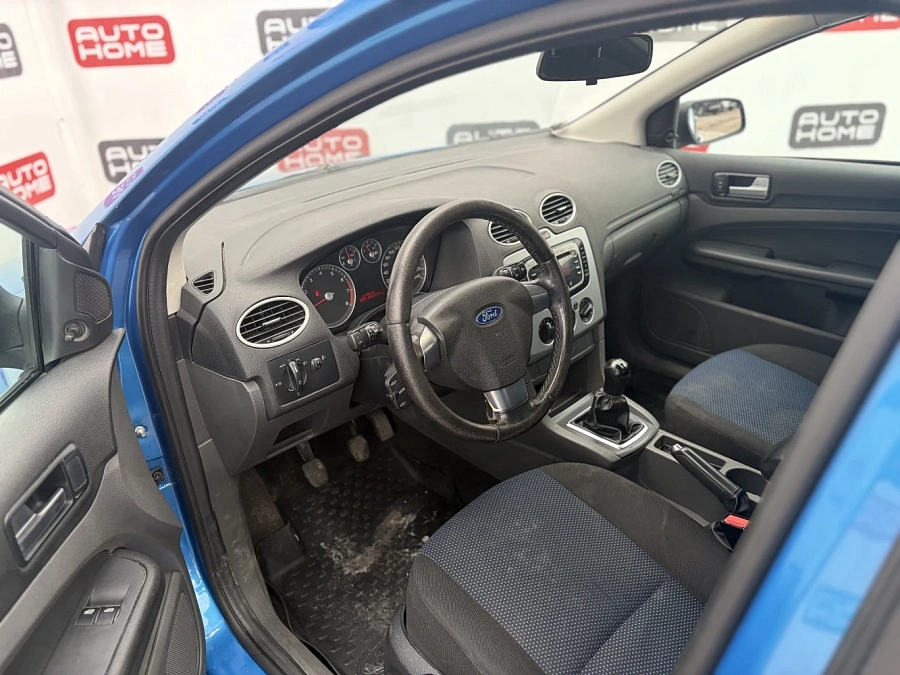 Ford Focus, 2008г., передний привод, механика