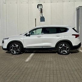 Hyundai Santa Fe, 2021г, передний привод, автомат