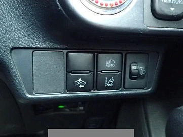 Toyota Corolla, 2020г, передний привод, вариатор