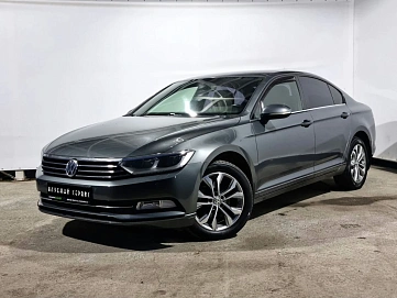 Volkswagen Passat, 2016г, передний привод, робот