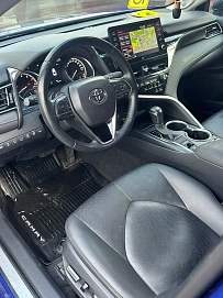 Toyota Camry, 2021г, передний привод, автомат