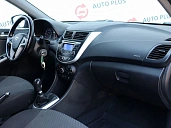 Hyundai Solaris, 2012г., передний привод, механика