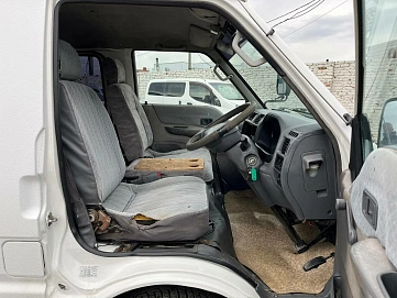 Mazda Bongo, 2002г, передний привод, механика