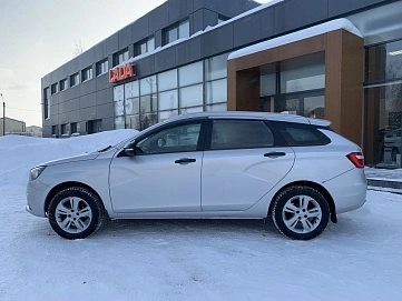 Lada (ВАЗ) Vesta, 2021г, передний привод, механика