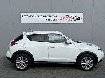 Nissan Juke, 2011г, передний привод, вариатор