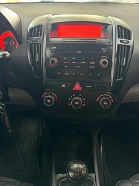 Kia Ceed, 2009г, передний привод, механика