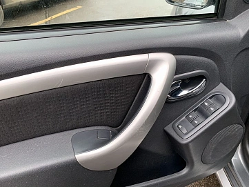 Nissan Terrano, 2015г, полный привод, механика