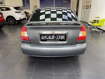 Hyundai Accent, 2004г, передний привод, механика