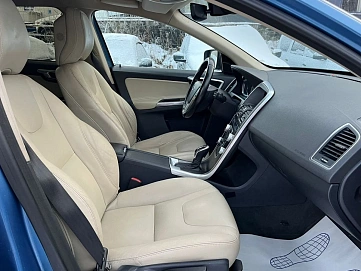 Volvo XC60, 2014г, передний привод, автомат