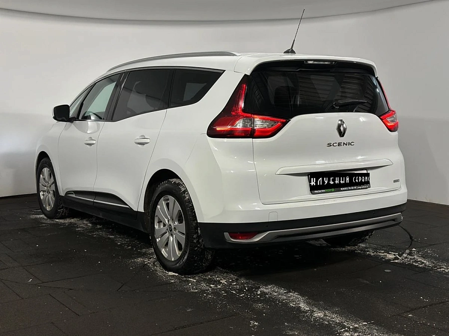 Renault , 2017г., передний привод, робот