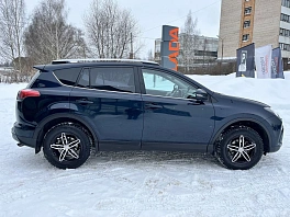 Toyota RAV4, 2018г, полный привод, автомат