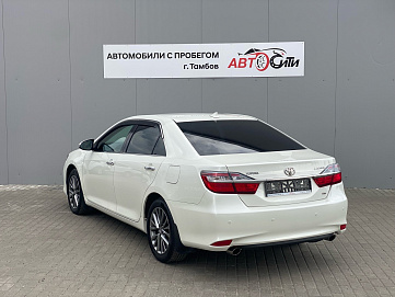 Toyota Camry, 2017г, передний привод, автомат