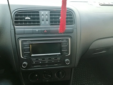 Volkswagen Polo, 2018г., передний привод, механика