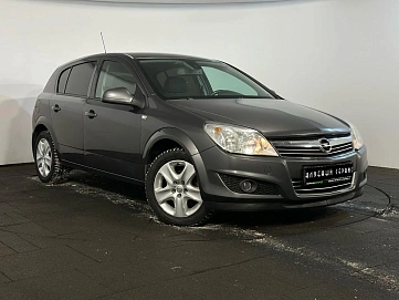 Opel Astra, 2011г, передний привод, робот