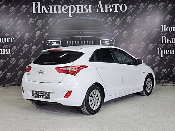 Hyundai i30, 2015г, передний привод, автомат