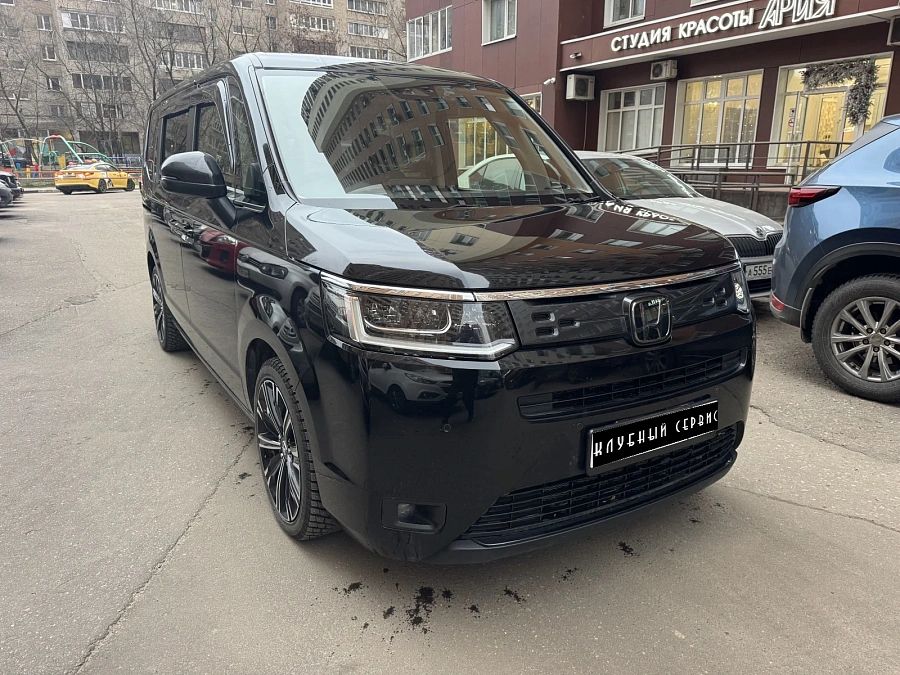 Honda Stepwgn, 2022г., полный привод, вариатор