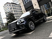 Bentley Bentayga, 2024г., полный привод, автомат