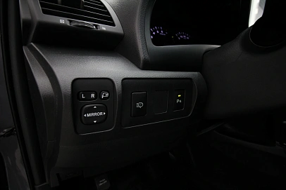 Toyota Camry, 2011г, передний привод, автомат