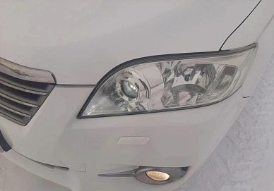 Toyota RAV4, 2010г, полный привод, вариатор