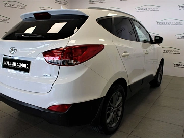 Hyundai ix35, 2013г, передний привод, автомат