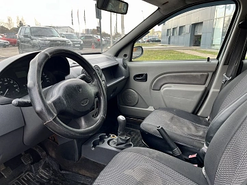 Renault Logan, 2008г, передний привод, механика