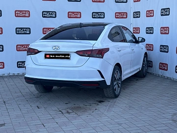 Hyundai Solaris, 2018г., передний привод, автомат