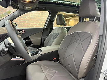 BMW X3, 2025г, полный привод, автомат