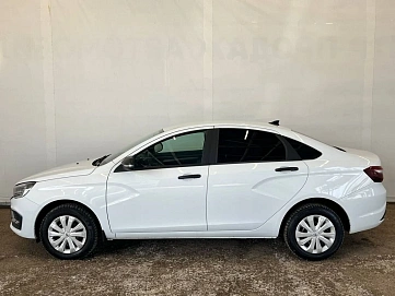 Lada (ВАЗ) Vesta, 2024г, передний привод, механика