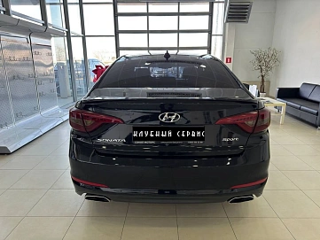 Hyundai Sonata, 2016г, передний привод, автомат