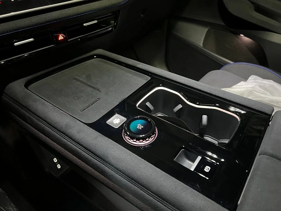 Volkswagen Teramont, 2025г., полный привод, робот