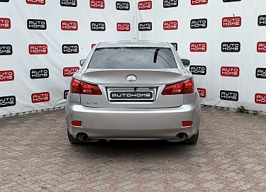 Lexus IS, 2006г., передний привод, автомат