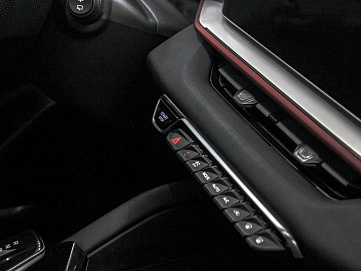 Geely Coolray, 2023г, передний привод, робот
