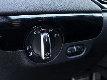 Volkswagen Jetta, 2018г, передний привод, робот