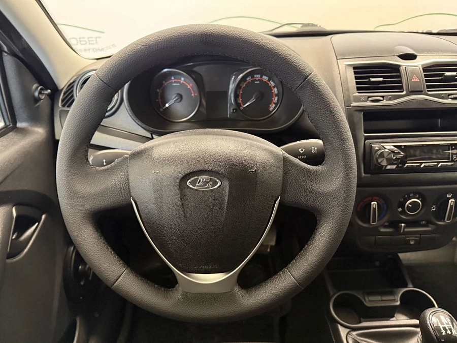 Lada (ВАЗ) Granta, 2019г., передний привод, механика