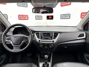Hyundai Solaris, 2021г., передний привод, автомат