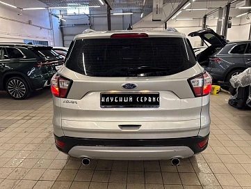 Ford Kuga, 2017г, передний привод, автомат