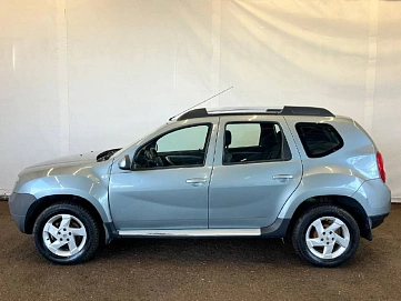 Renault Duster, 2012г, полный привод, механика
