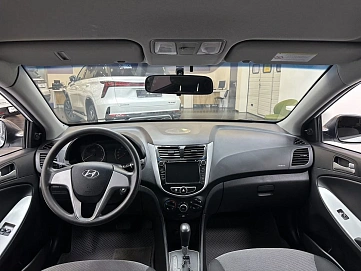Hyundai Solaris, 2014г, передний привод, автомат
