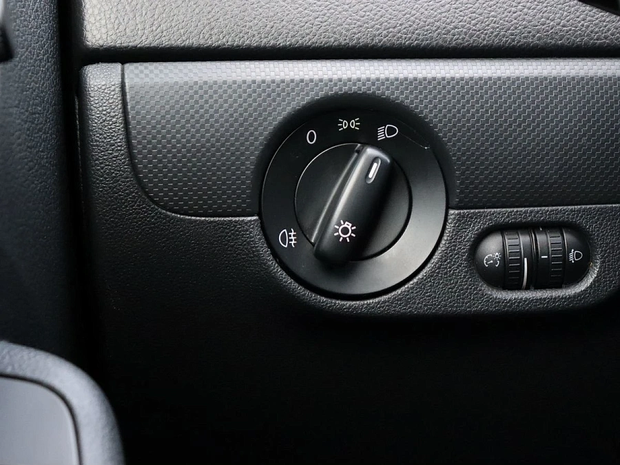 Volkswagen Jetta, 2013г., передний привод, автомат