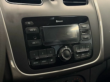 Renault Sandero, 2017г, передний привод, автомат