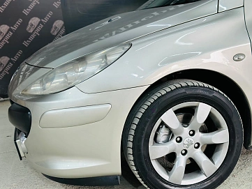 Peugeot 307, 2006г, передний привод, автомат