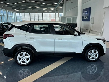 Kia Seltos, 2020г, передний привод, автомат