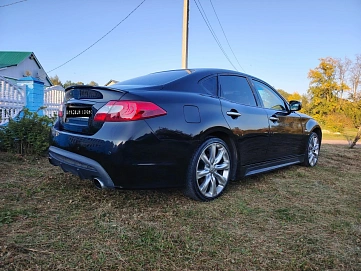 Infiniti M, 2012г, полный привод, автомат